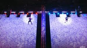 国足0-2澳大利亚！塞鸟摸头安抚王钰栋，王大雷无奈，蒋圣龙失落